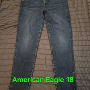 American Eagle Outfitters Women's Dark Blue Skinny Jeans